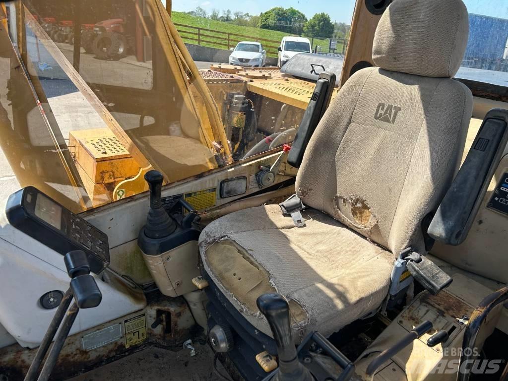 CAT 312 大型油圧ショベル12t以上（パワーショベル・ユンボ）