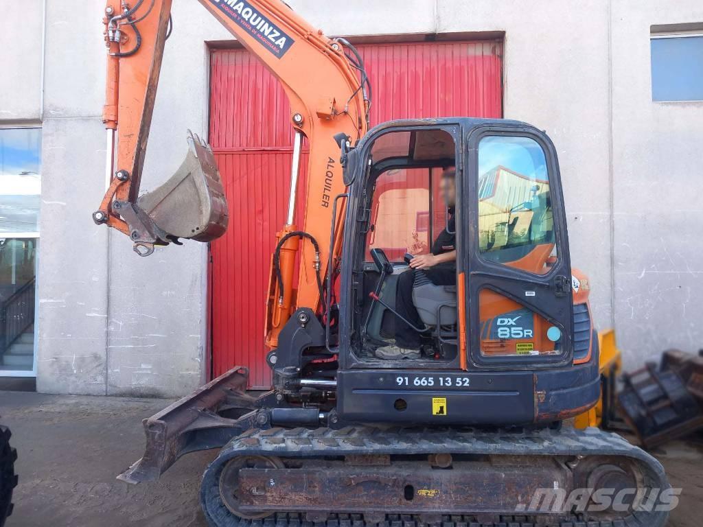 Doosan DX 85 R-3 中型油圧ショベル 7ｔ-12ｔ（ユンボ・パワーショベル・バックホー）