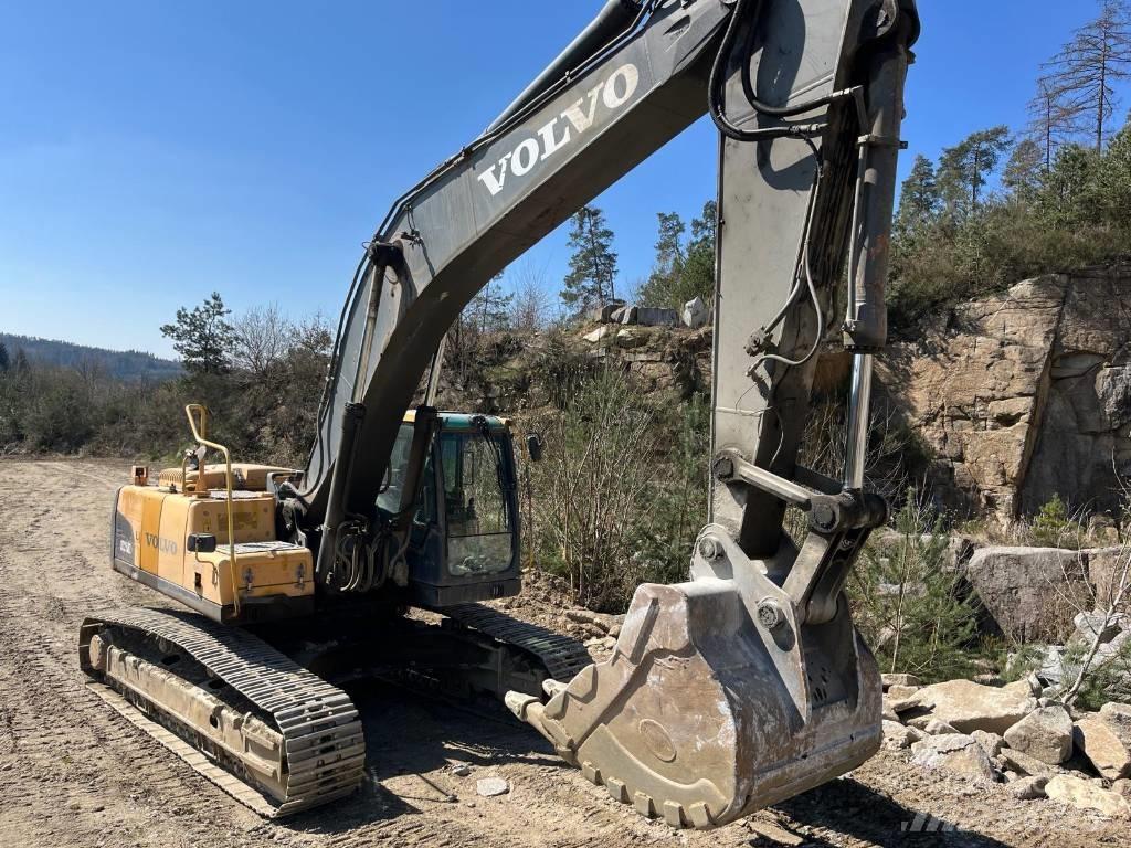 Volvo EC 290 C L 大型油圧ショベル12t以上（パワーショベル・ユンボ）