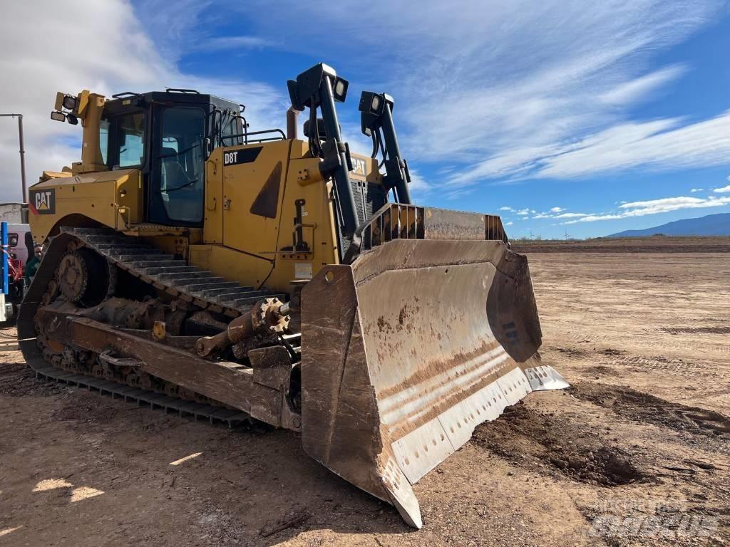 CAT D 8 T ブルドーザー