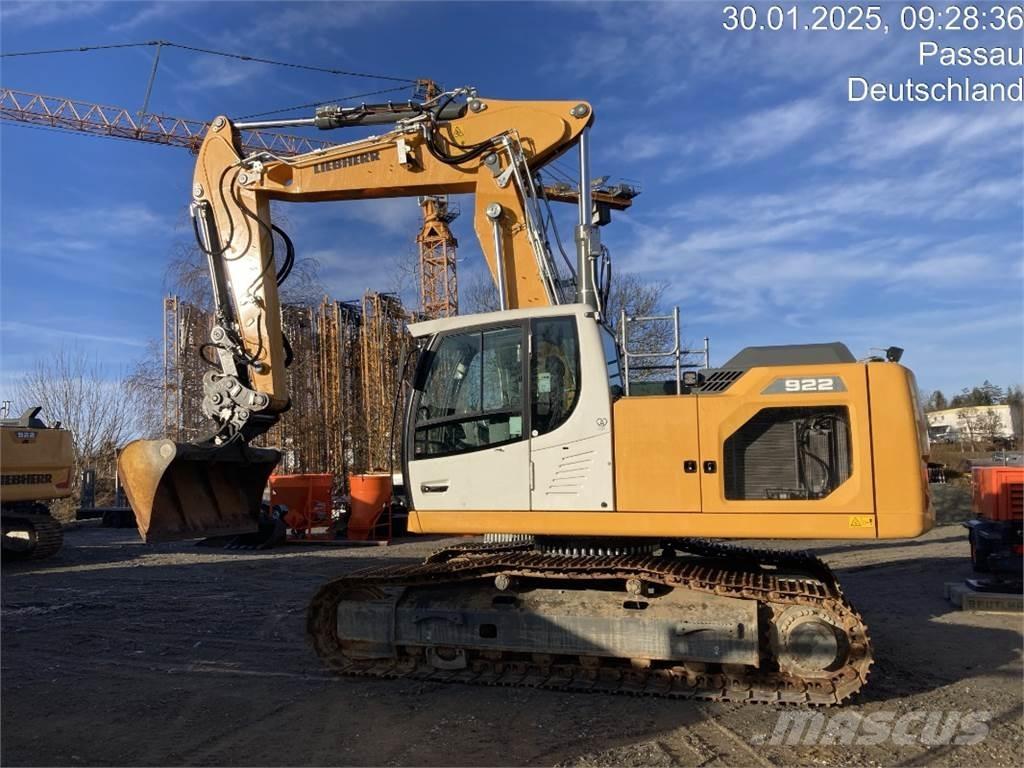 Liebherr R922 大型油圧ショベル12t以上（パワーショベル・ユンボ）