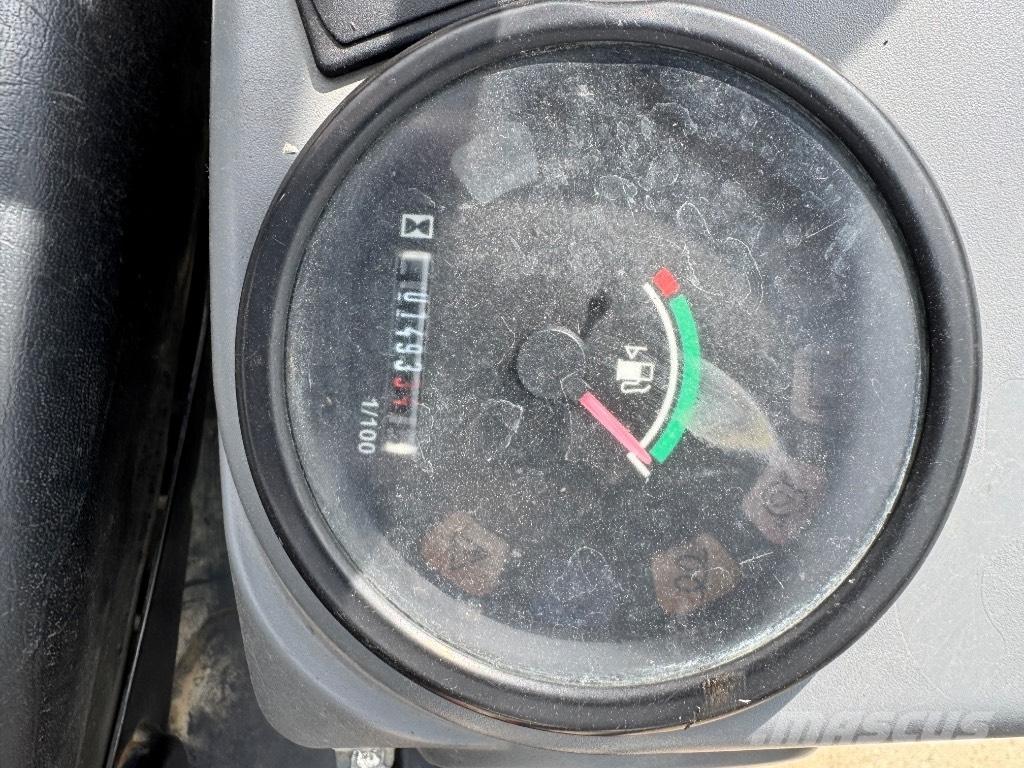 Yanmar VIO17 (07300) ミニ油圧ショベル 7t以下（ミニユンボ・ミニディガー）