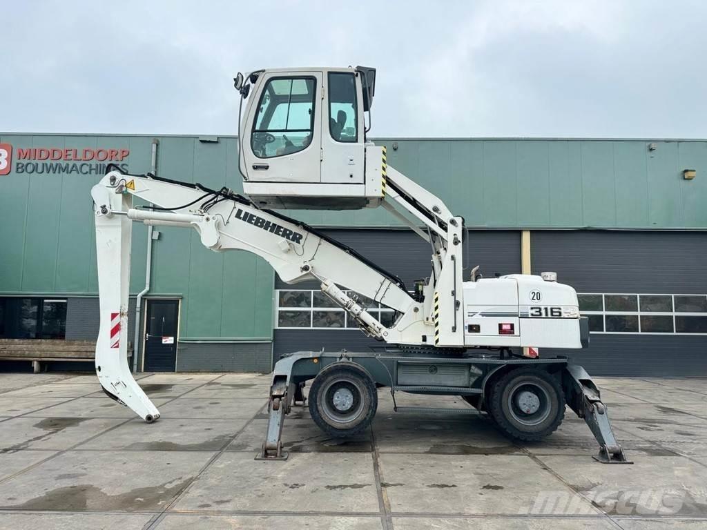Liebherr A 316 廃棄物／工業産廃処理機