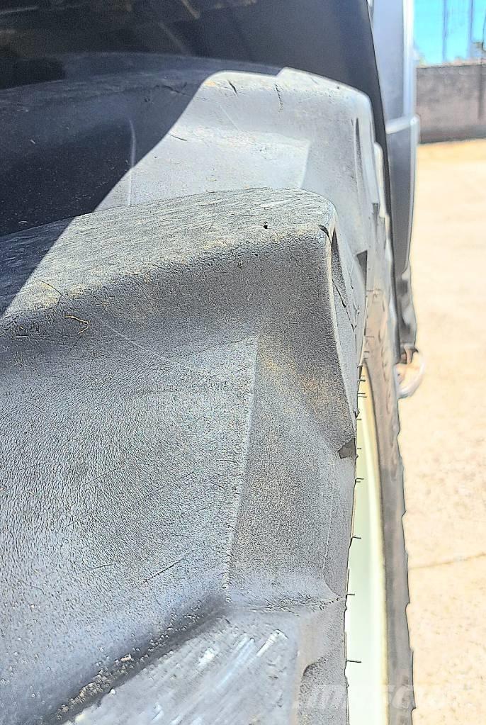 Valtra N 175 A トラクター