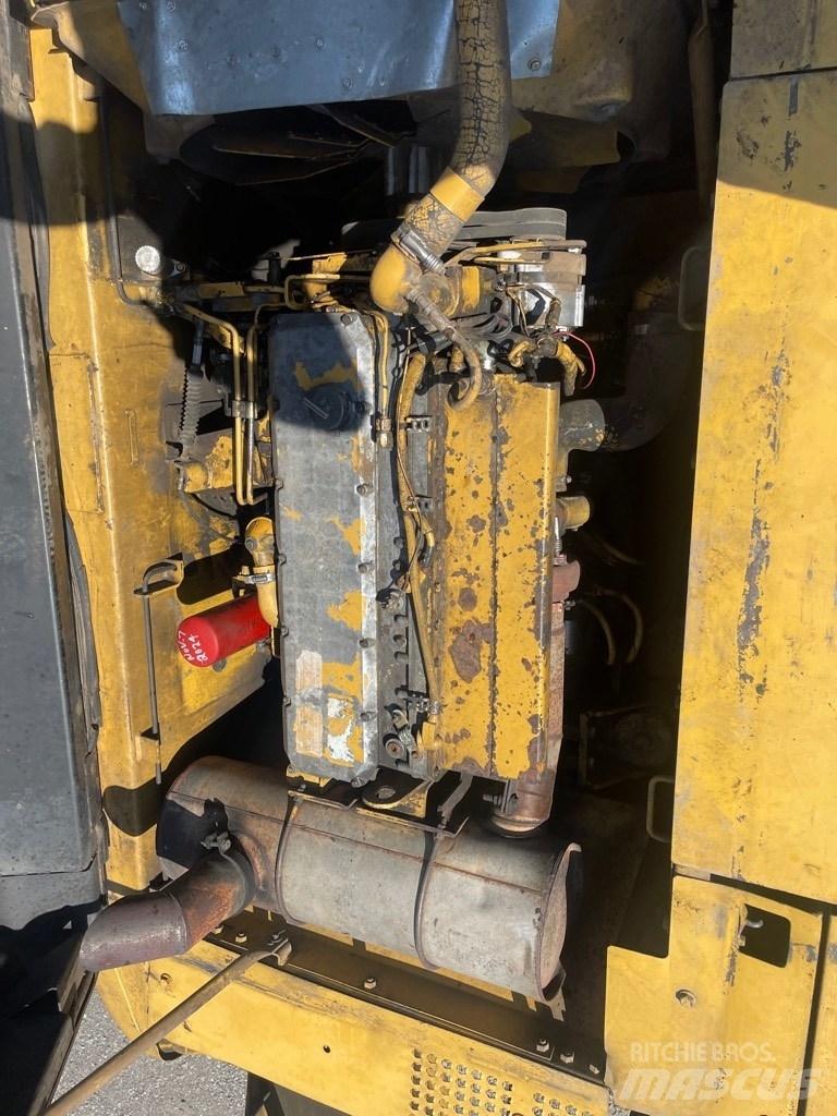 CAT 325 B L 大型油圧ショベル12t以上（パワーショベル・ユンボ）
