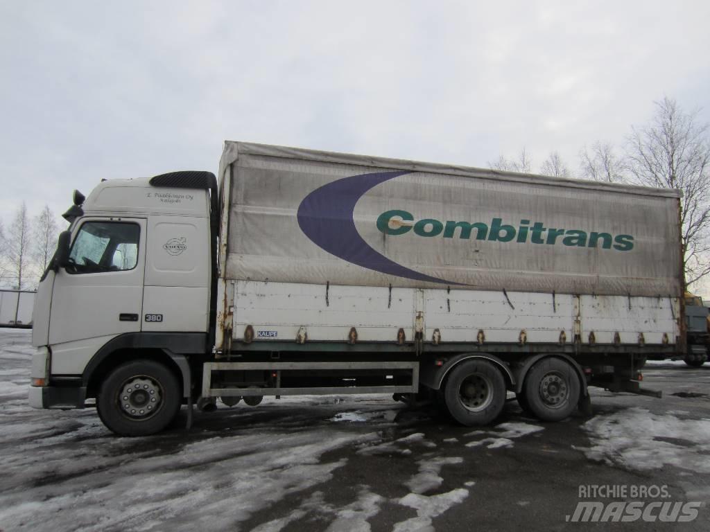 Volvo FH 12 6X2 4800 カーテンサイダートラック