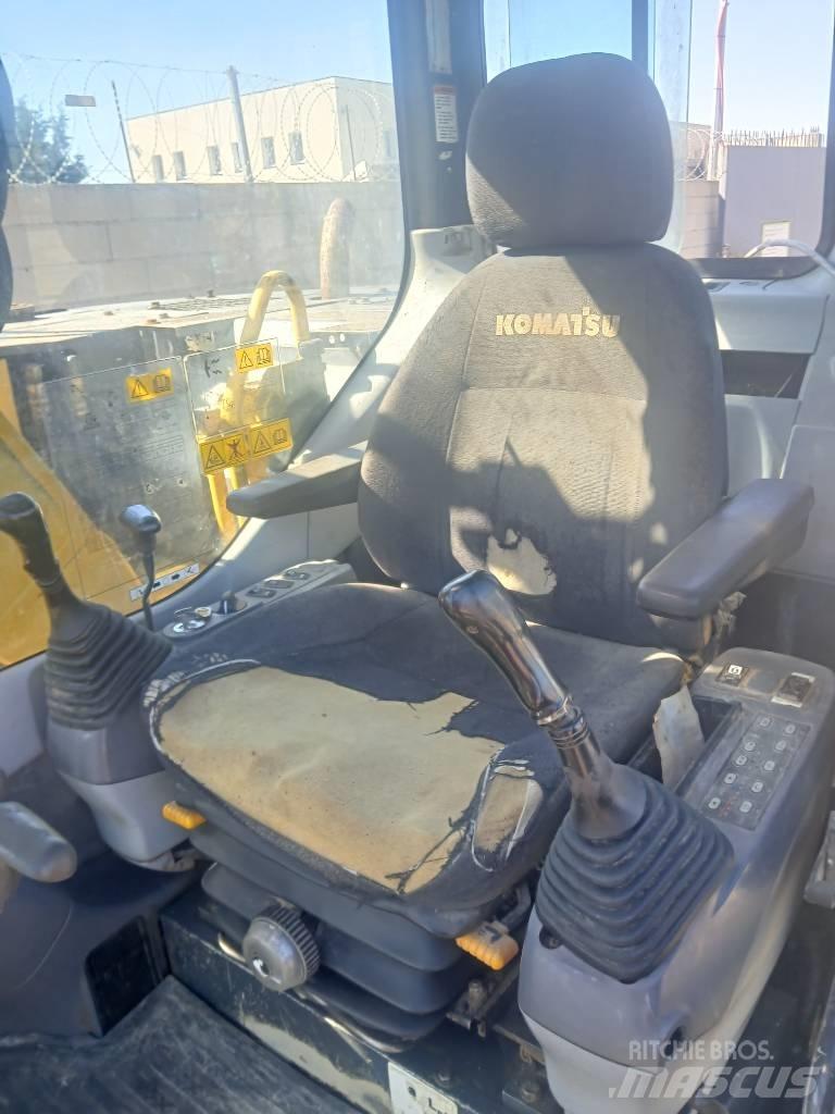 Komatsu PC 128 US 大型油圧ショベル12t以上（パワーショベル・ユンボ）