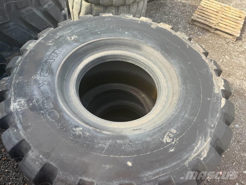 Goodyear 750/65R25 タイヤ、ホイル、リム