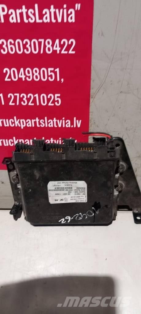 Scania R 420.  1781256 電子機器