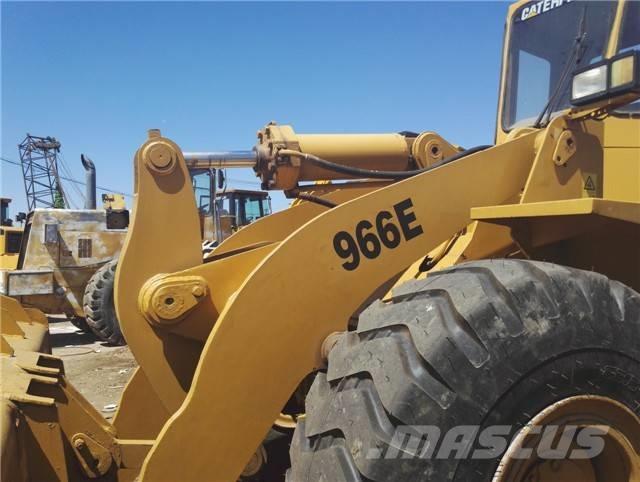 CAT 966 E ホイールローダー・タイヤショベル