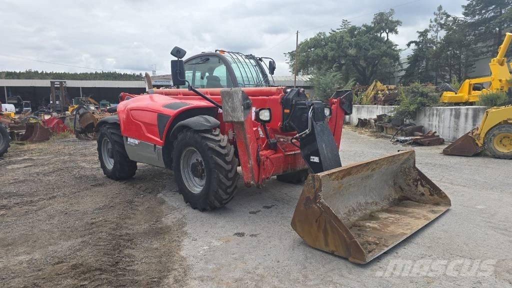 Manitou 1440 テレスコーピックハンドラー