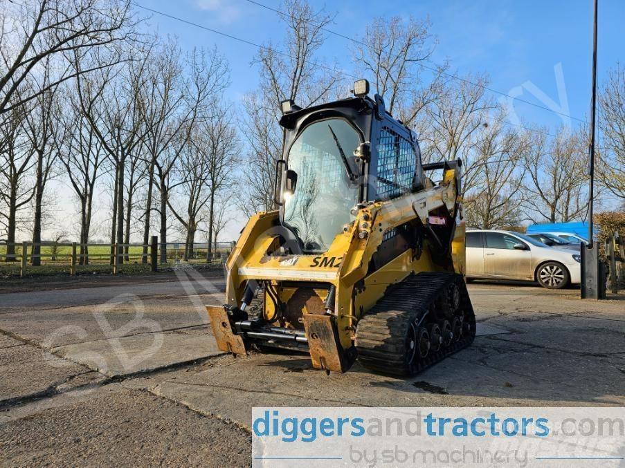 CAT 257 D スキッドステアローダー