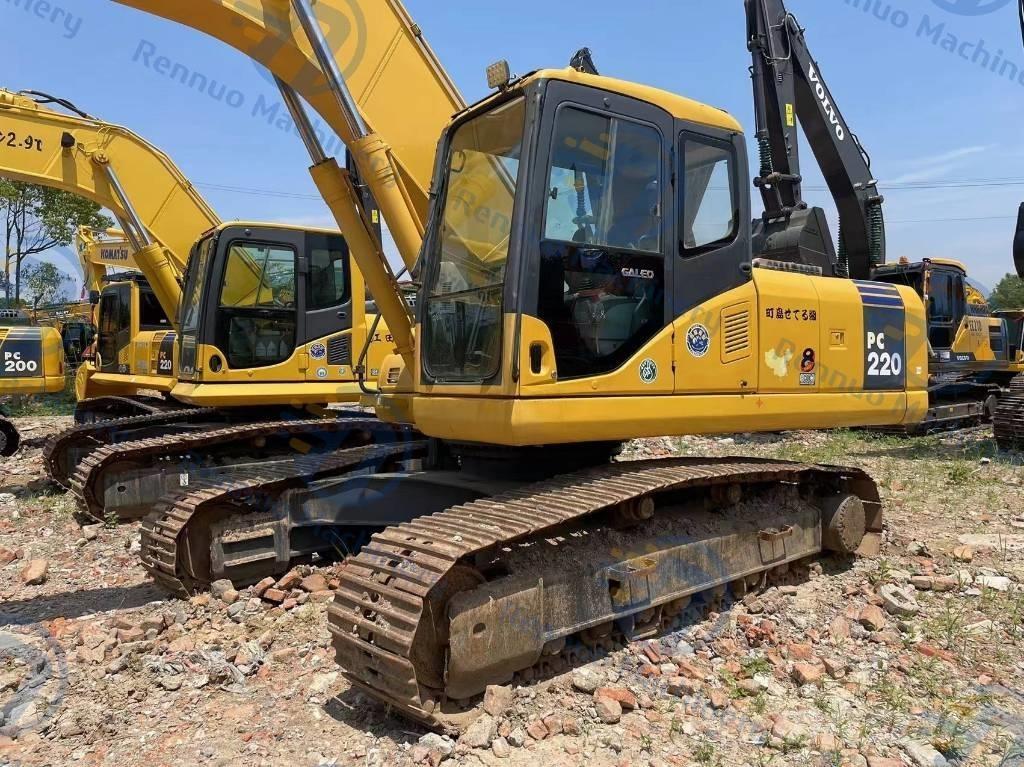 Komatsu PC220-7 大型油圧ショベル12t以上（パワーショベル・ユンボ）