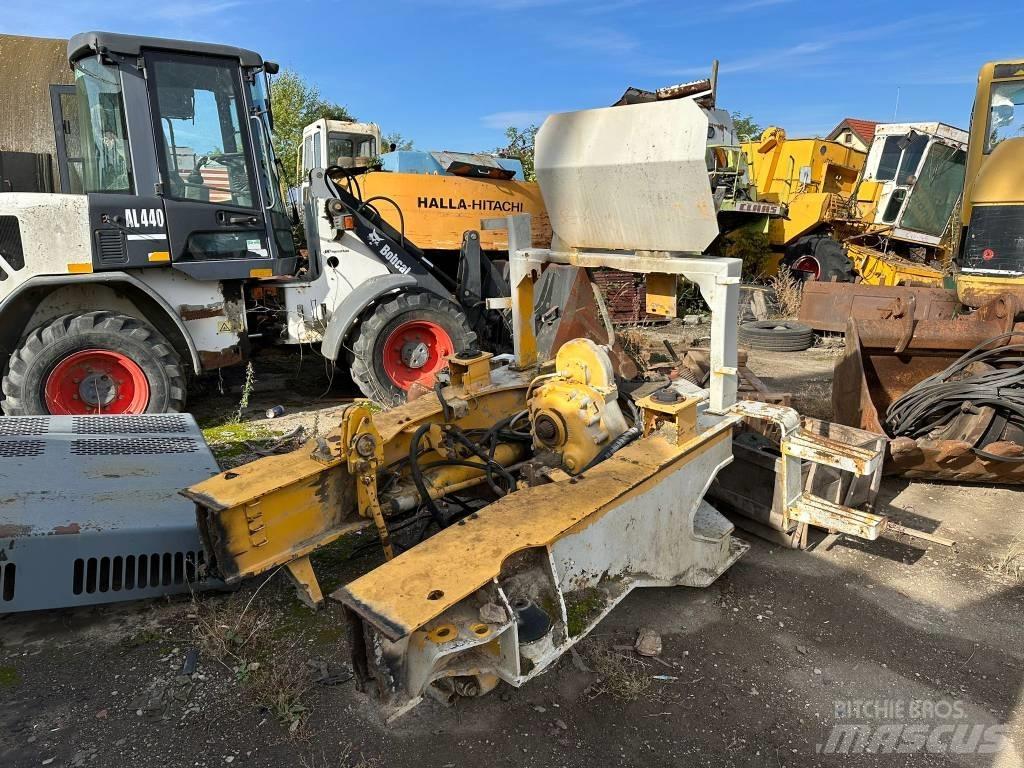 Volvo A 30 FOR PARTS アーティキュレート式ダンプトラック