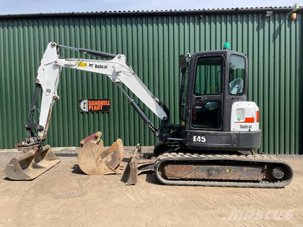 Bobcat E 45 ミニ油圧ショベル 7t以下（ミニユンボ・ミニディガー）