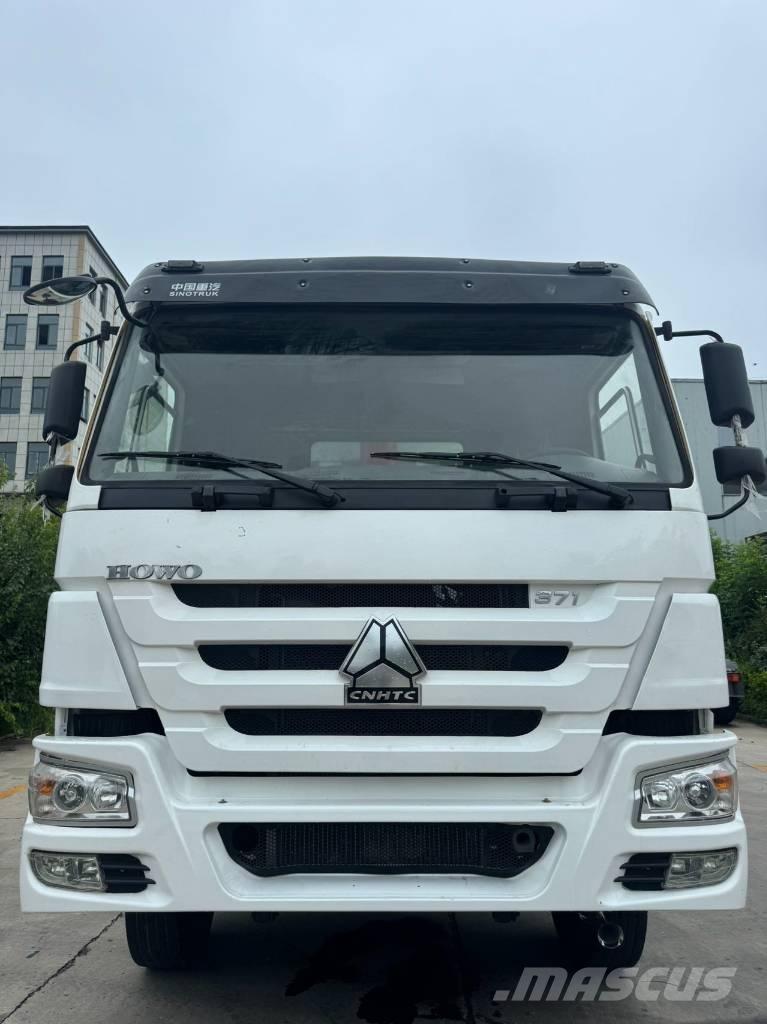 Sinotruk HOWO 371 ダンプ
