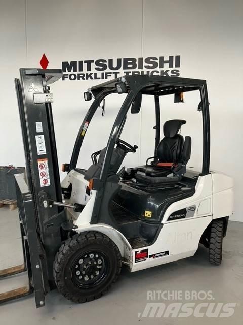 Mitsubishi FD25N3 ディーゼル・軽油