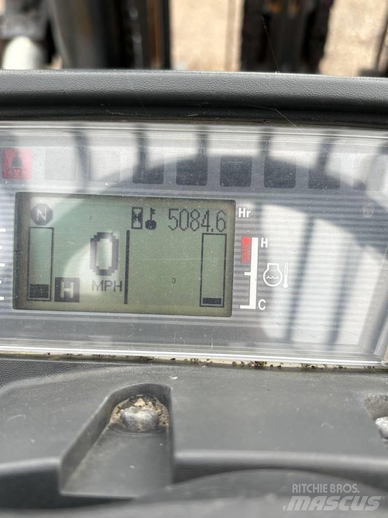 CAT DP40NT ディーゼル・軽油