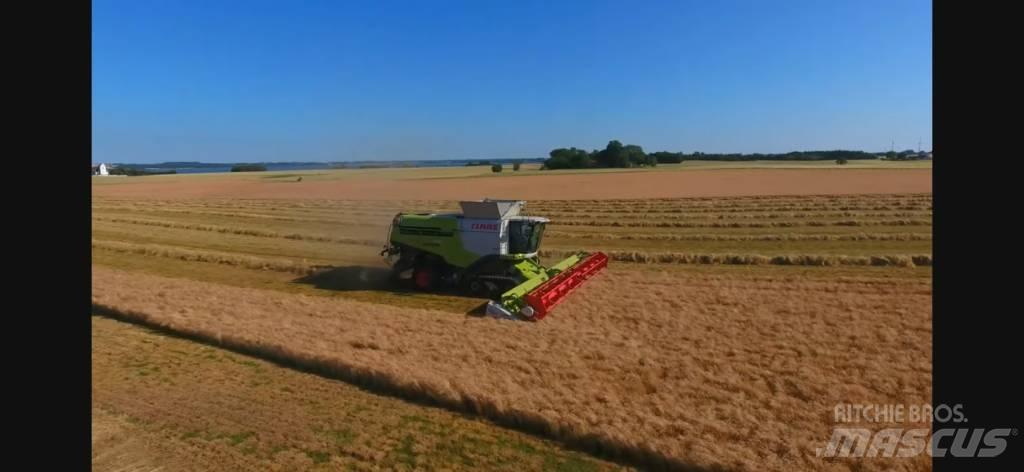 CLAAS Lexion 780 TT コンバイン