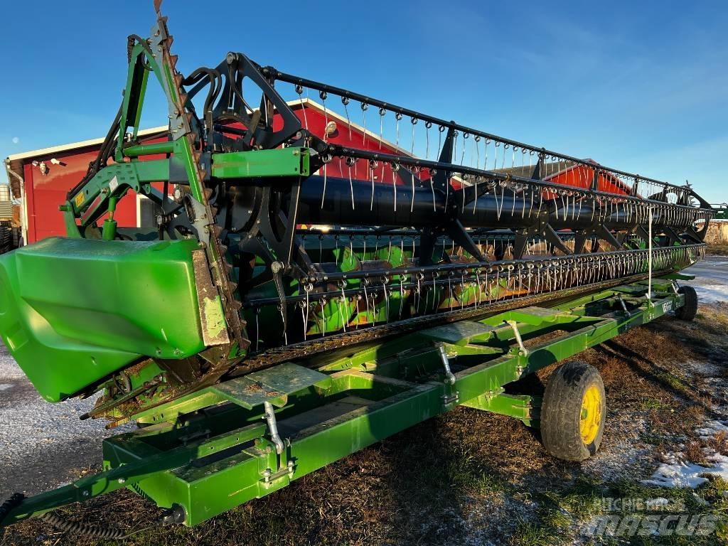 John Deere S 680 i コンバイン