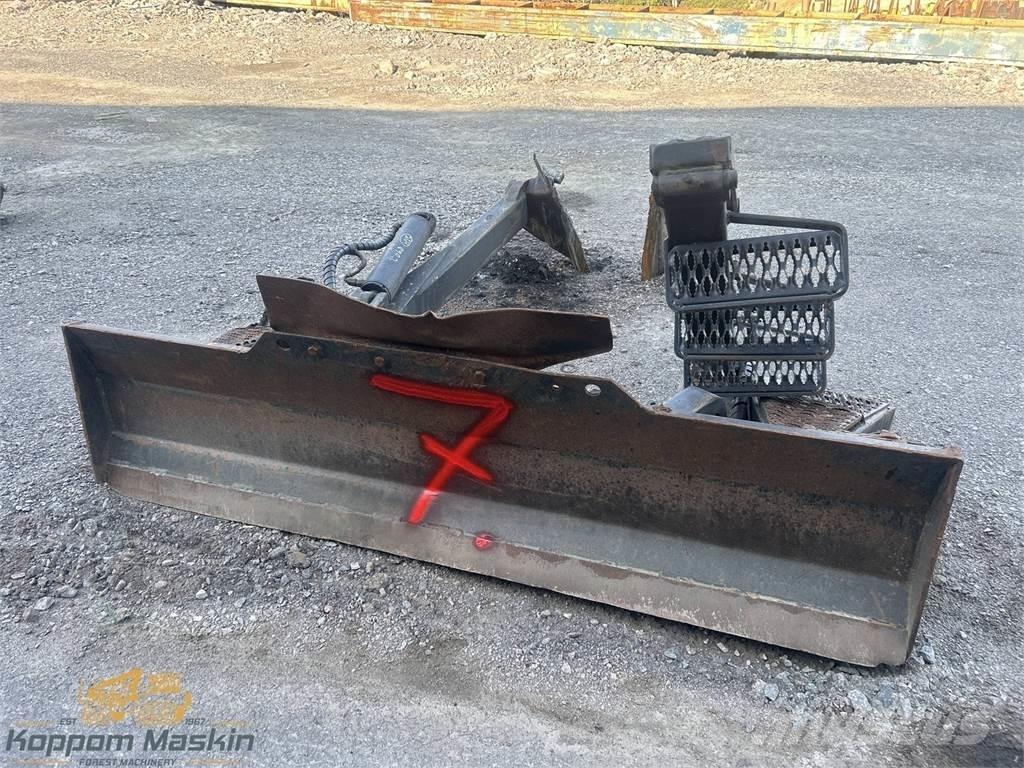 Valmet 890.2 その他部品