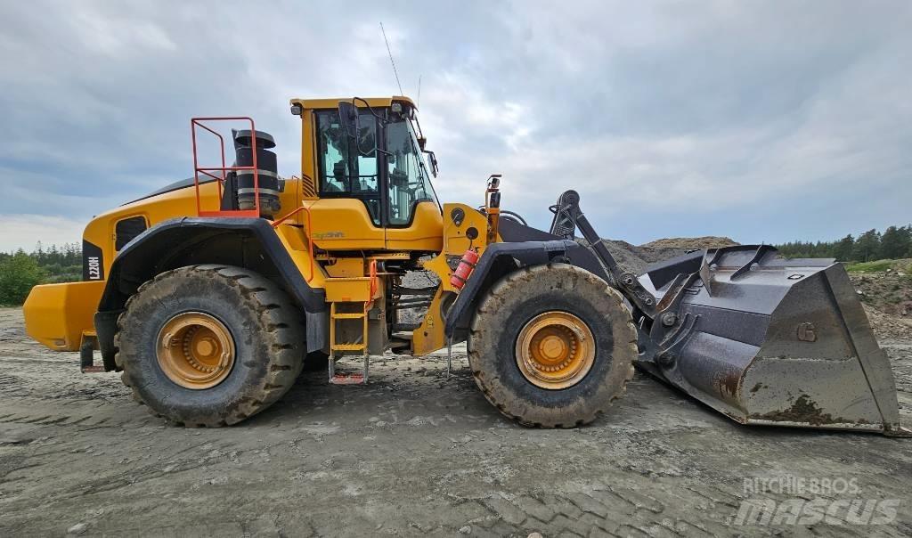 Volvo L 220 H ホイールローダー・タイヤショベル