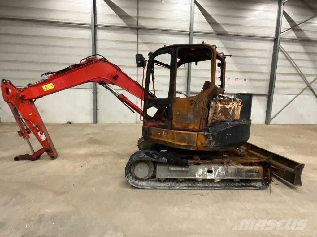 Volvo ECR 88 D 中型油圧ショベル 7ｔ-12ｔ（ユンボ・パワーショベル・バックホー）