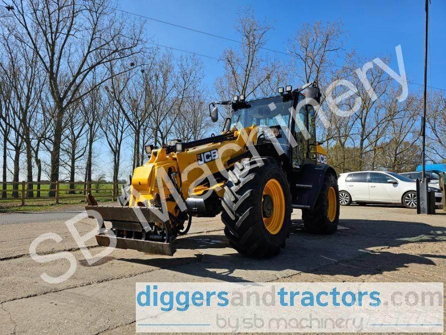 JCB TM 320 S ホイールローダー・タイヤショベル