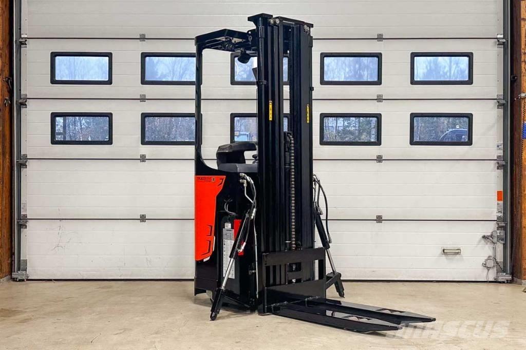 Rocla SST 16 AC 自走式スタッカー