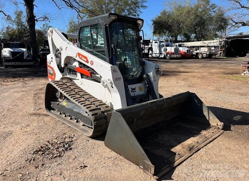 Bobcat T 770 スキッドステアローダー