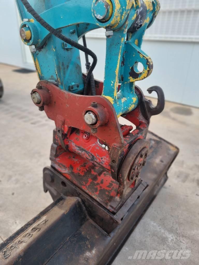 Yanmar Vio 80-1A 中型油圧ショベル 7ｔ-12ｔ（ユンボ・パワーショベル・バックホー）