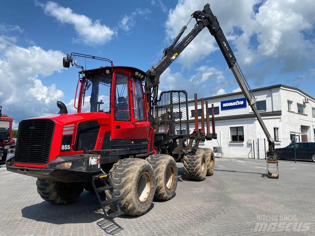 Komatsu 855 フォワーダー