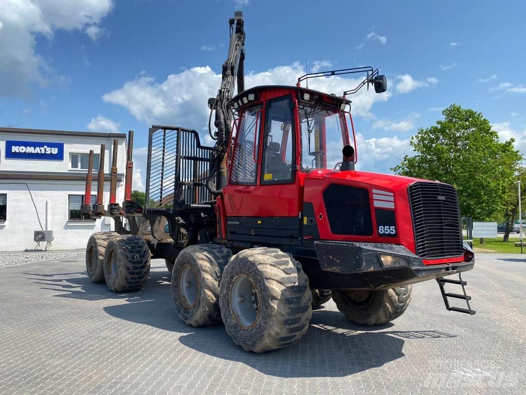Komatsu 855 フォワーダー