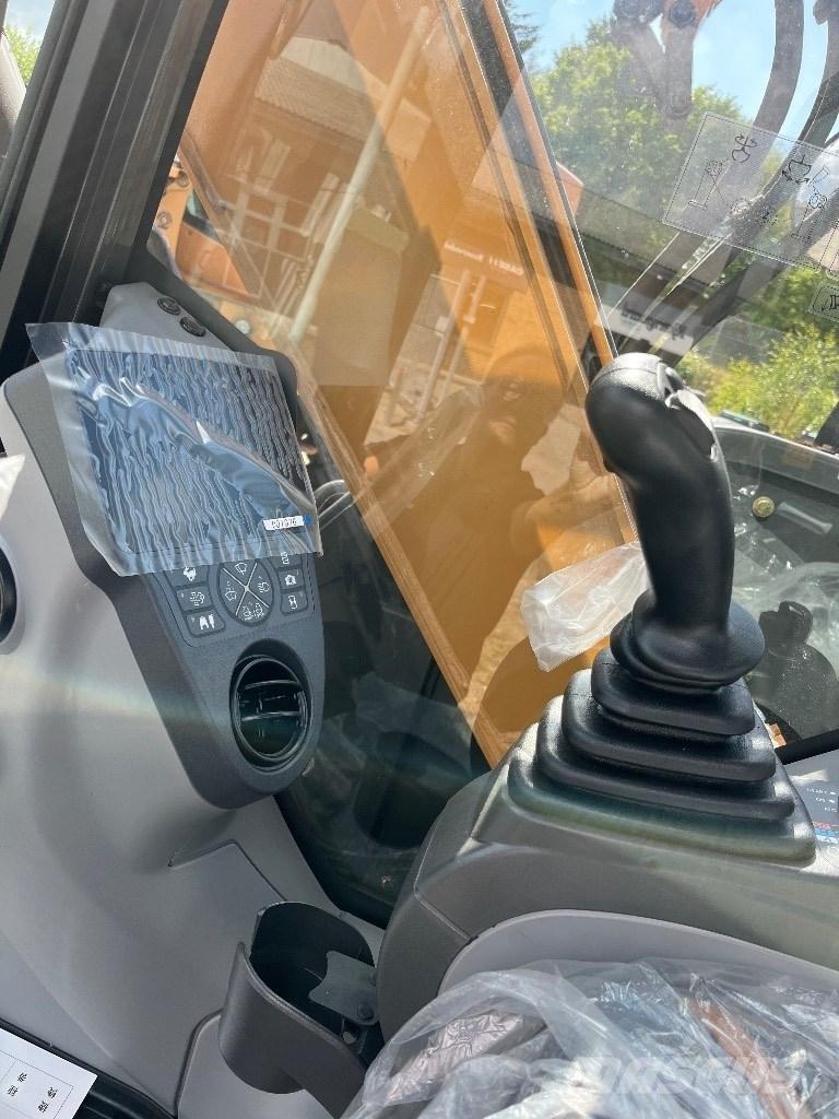 CASE CX 85 D SR 中型油圧ショベル 7ｔ-12ｔ（ユンボ・パワーショベル・バックホー）
