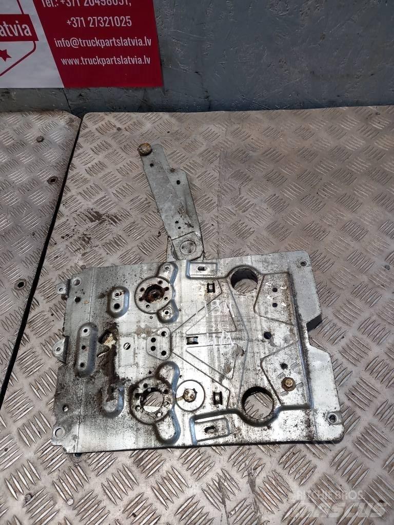 Volvo FH 12   20453660 キャビン及び内装