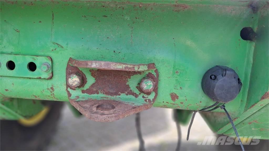 John Deere 3400 テレスコーピックハンドラー