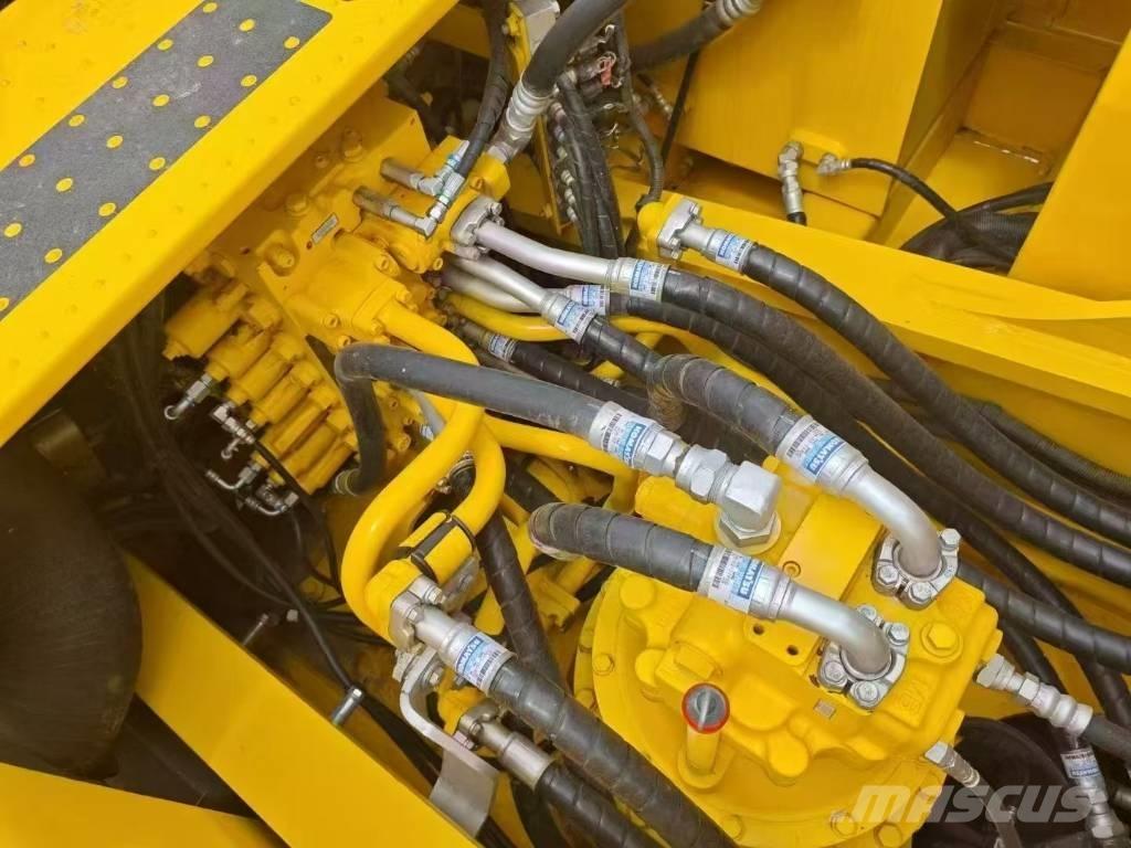 Komatsu 360-8 大型油圧ショベル12t以上（パワーショベル・ユンボ）