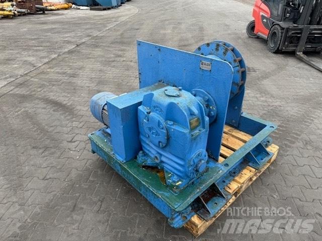 Bauer ROTREX WINCHES 掘削装置アクセサリー・アタッチメント及びスペアパーツ