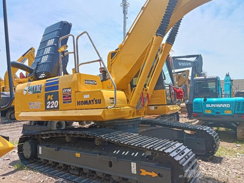 Komatsu PC 220-8 大型油圧ショベル12t以上（パワーショベル・ユンボ）