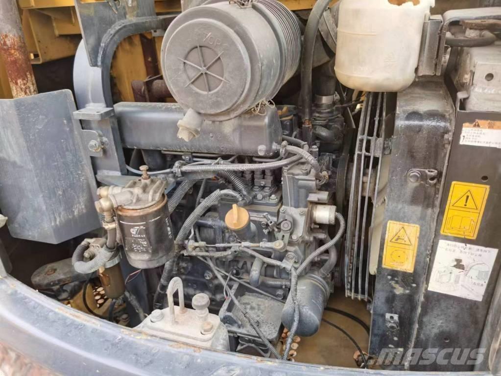 Komatsu PC 56-7 ミニ油圧ショベル 7t以下（ミニユンボ・ミニディガー）