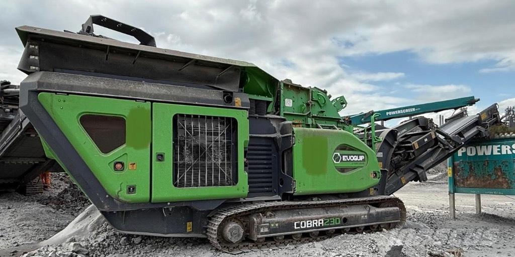 EvoQuip Cobra 230 自走式クラッシャー