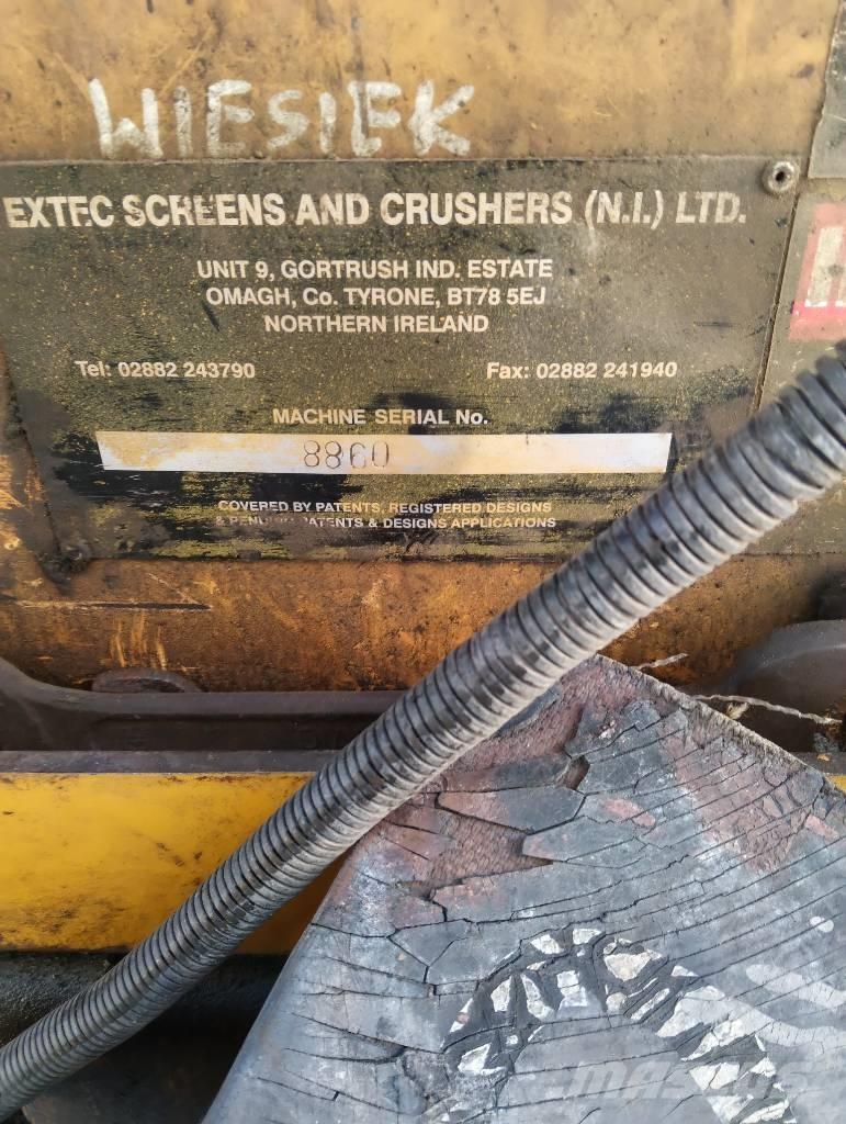 Extec RoboTrac 自走式スクリーン