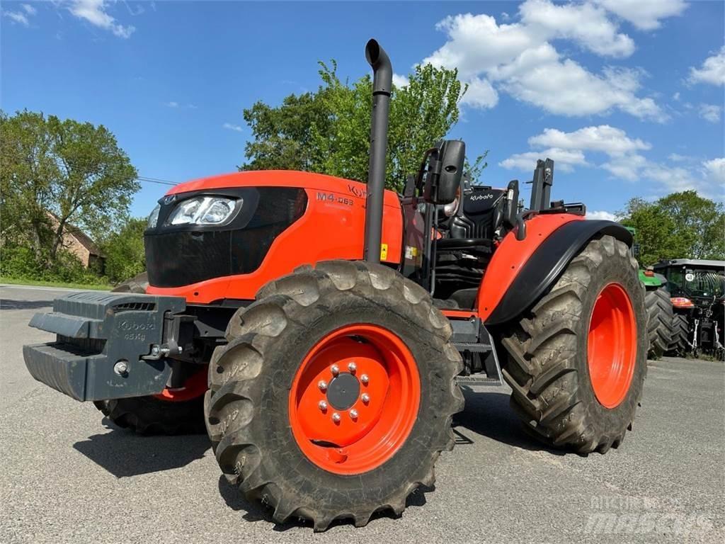 Kubota M4063 ROPS トラクター