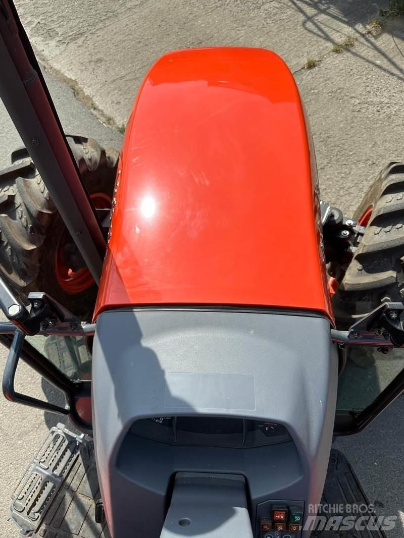Kubota M4063 ROPS トラクター