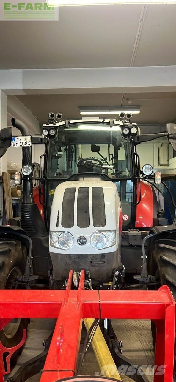 Steyr 4120 トラクター
