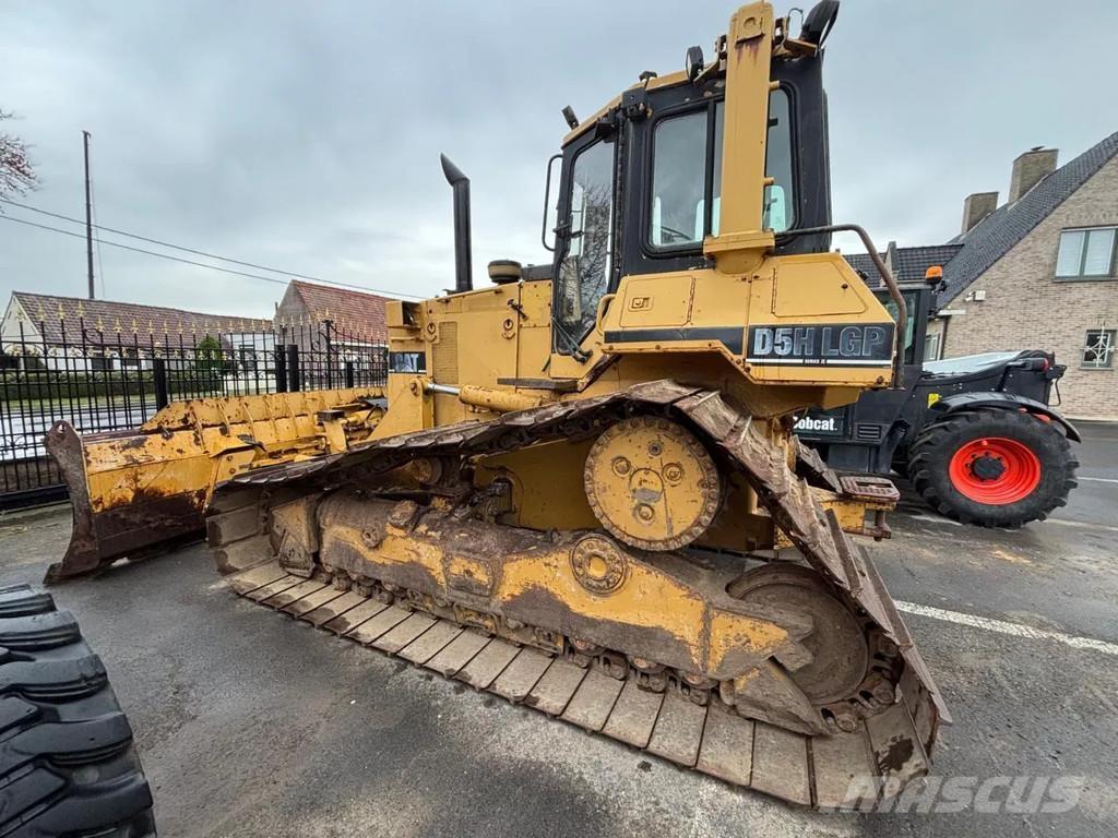 CAT D5H ブルドーザー