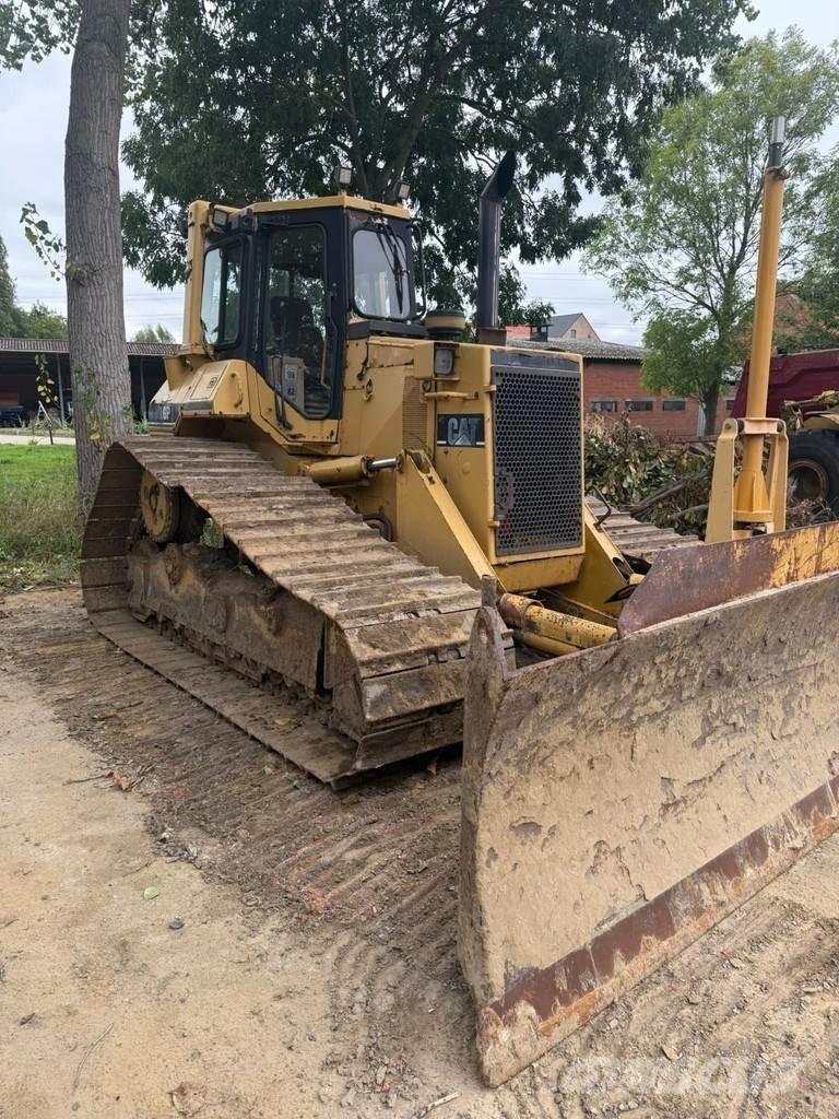 CAT D5H ブルドーザー