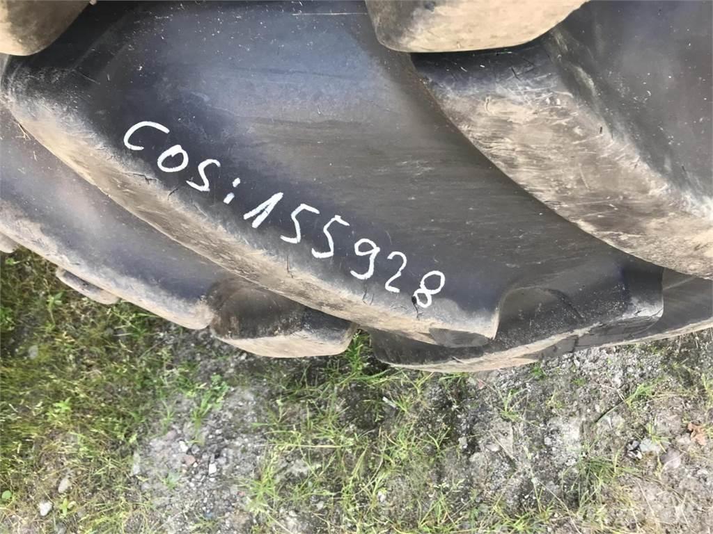 Mitas 680/80R42 タイヤ、ホイル、リム