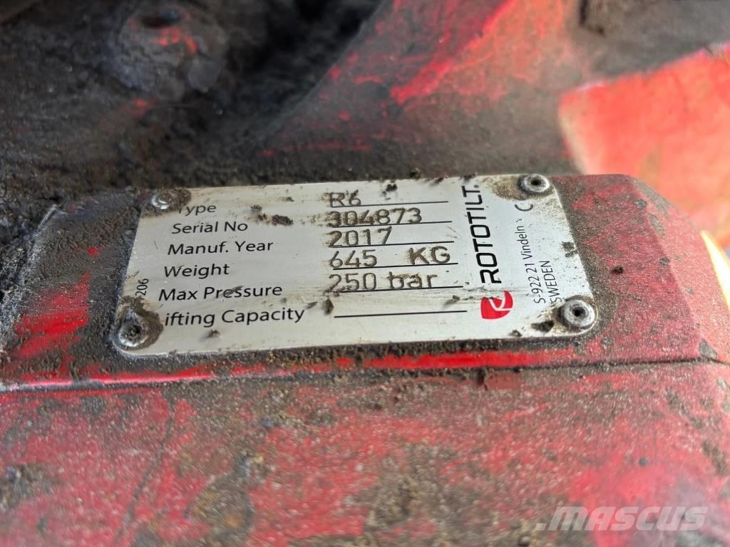 Volvo ECR 145 E 大型油圧ショベル12t以上（パワーショベル・ユンボ）