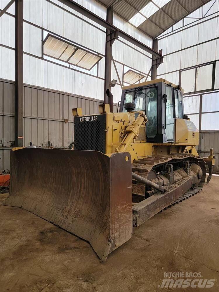 CAT D7G2 ブルドーザー